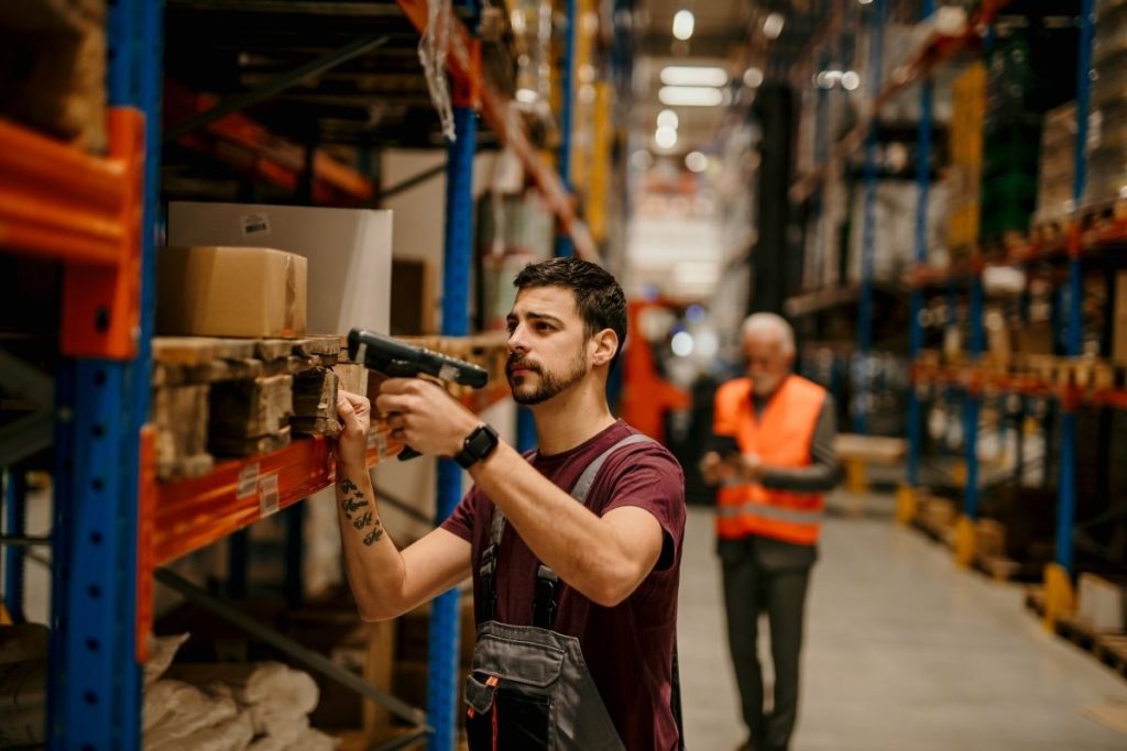 Cách quản lý kho bằng mã vạch giúp giảm thiệt hại 90% 2 7 lợi ích quyết định khi quản lý kho bằng mã vạch